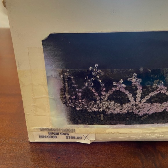 NWT Elen Henderson Tiara - Picture 4 of 6